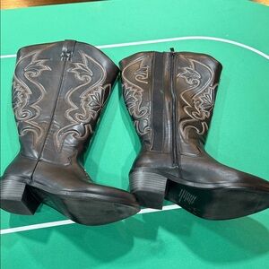 Torrid Black Embroidered Heeled Boots